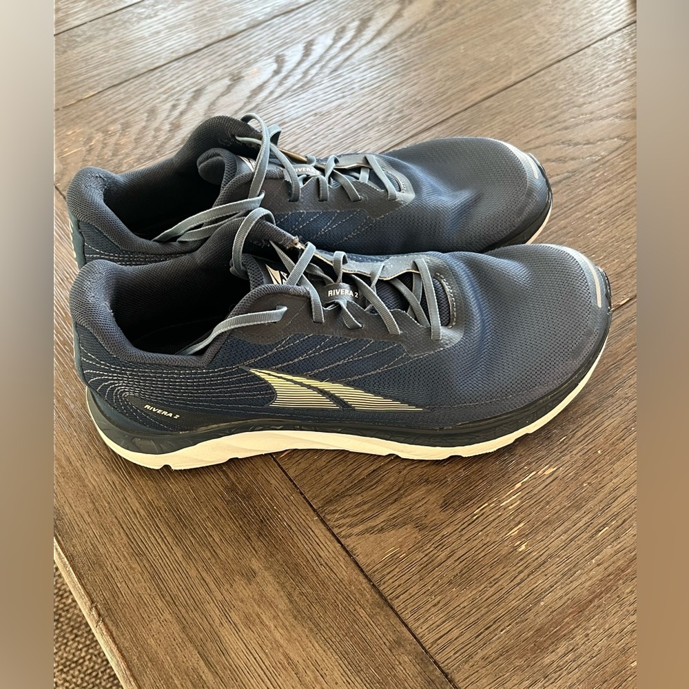 Men’s Altra Rivera 2 size 10.5